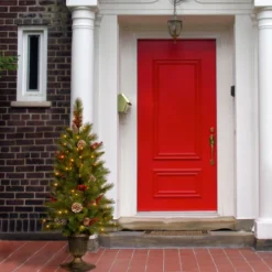 Christmas Central 4’ Pre-Lit Potted Berry Entrance Christmas Tree, Clear Lights -Twinkly Popular Shop dnat pebb3 306 40 4 31089.1631812348