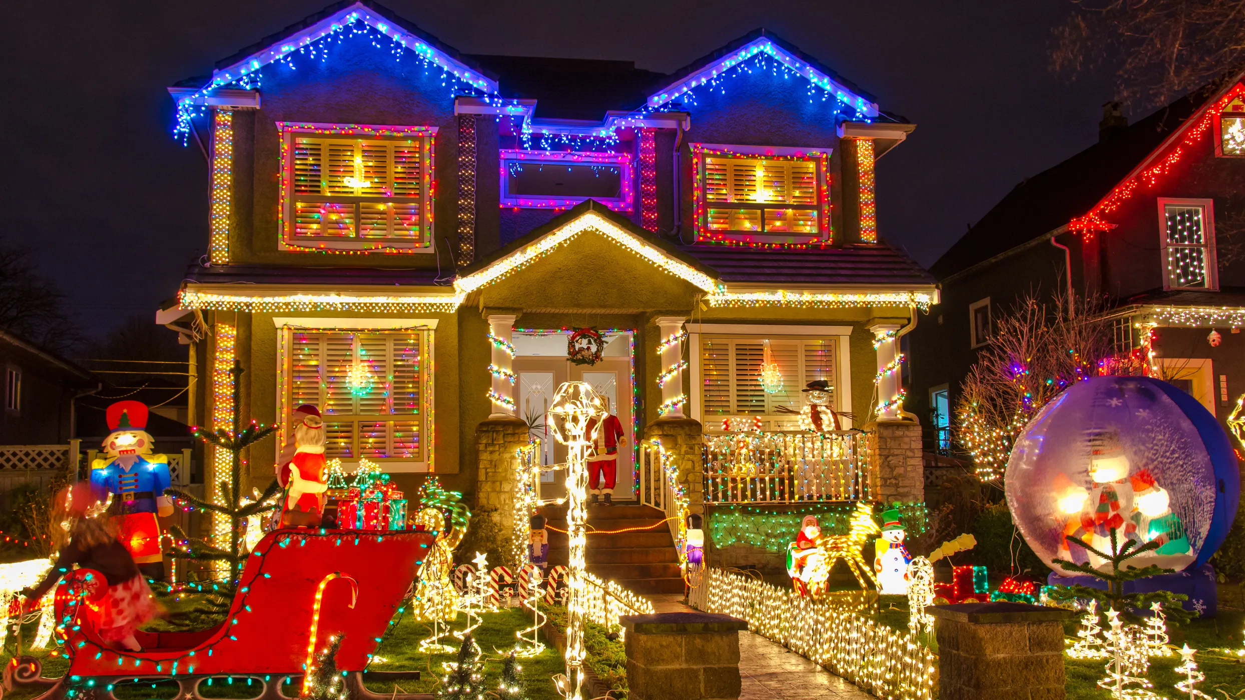 Twinkly Popular Shop 26 Twinkly Popular Shop -Twinkly Popular Shop shutterstock light display